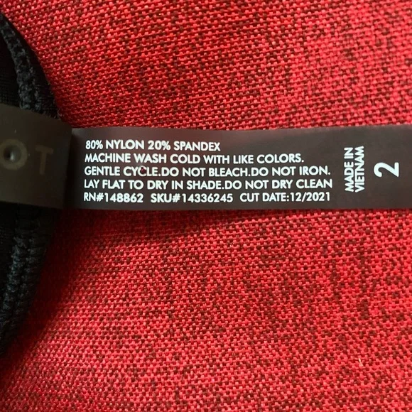 Torrid 2 pc swim suit Sz 2 - Picture 10 of 10